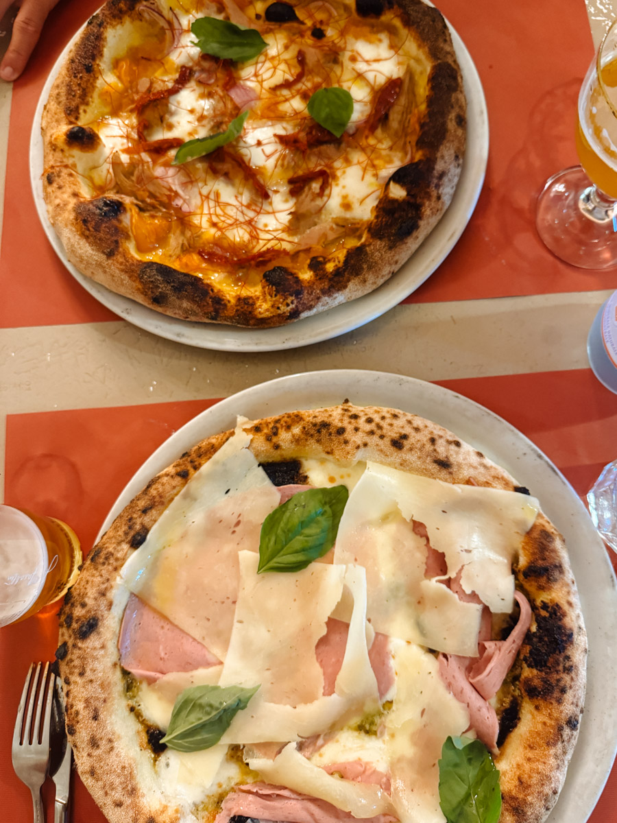 Restaurants in Syracuse, Sicily.