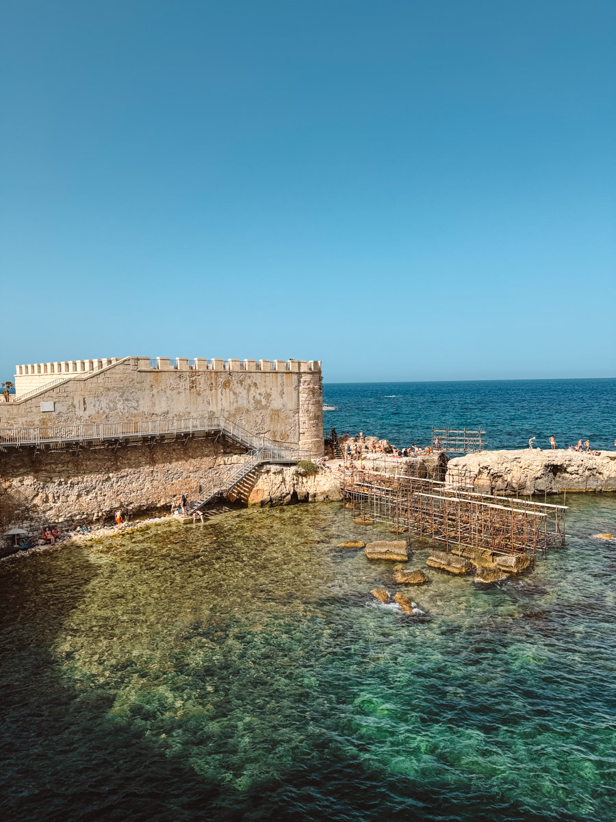 Restaurants in Syracuse, Sicily.